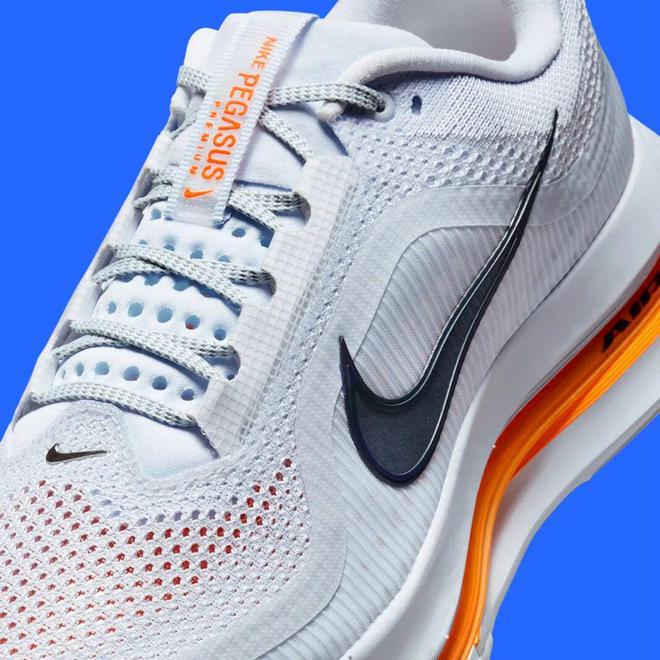 这双Nike跑鞋把能给的都给足了qmh球盟会亚博网址配置诱人！(图1)
