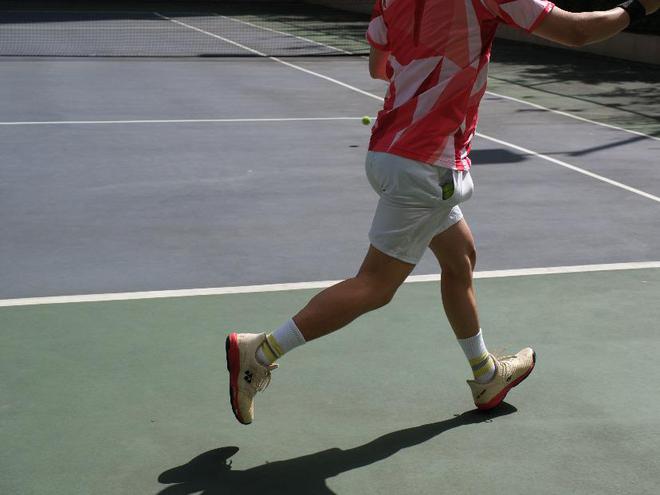 春季新款网球鞋——网球爱好者的全能之选YONEX AD Accel 2025