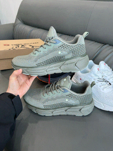 动鞋推荐！性价比绝了户外通勤两不误！踢走班味放肆去野春夏户外宝藏情侣运(图3)