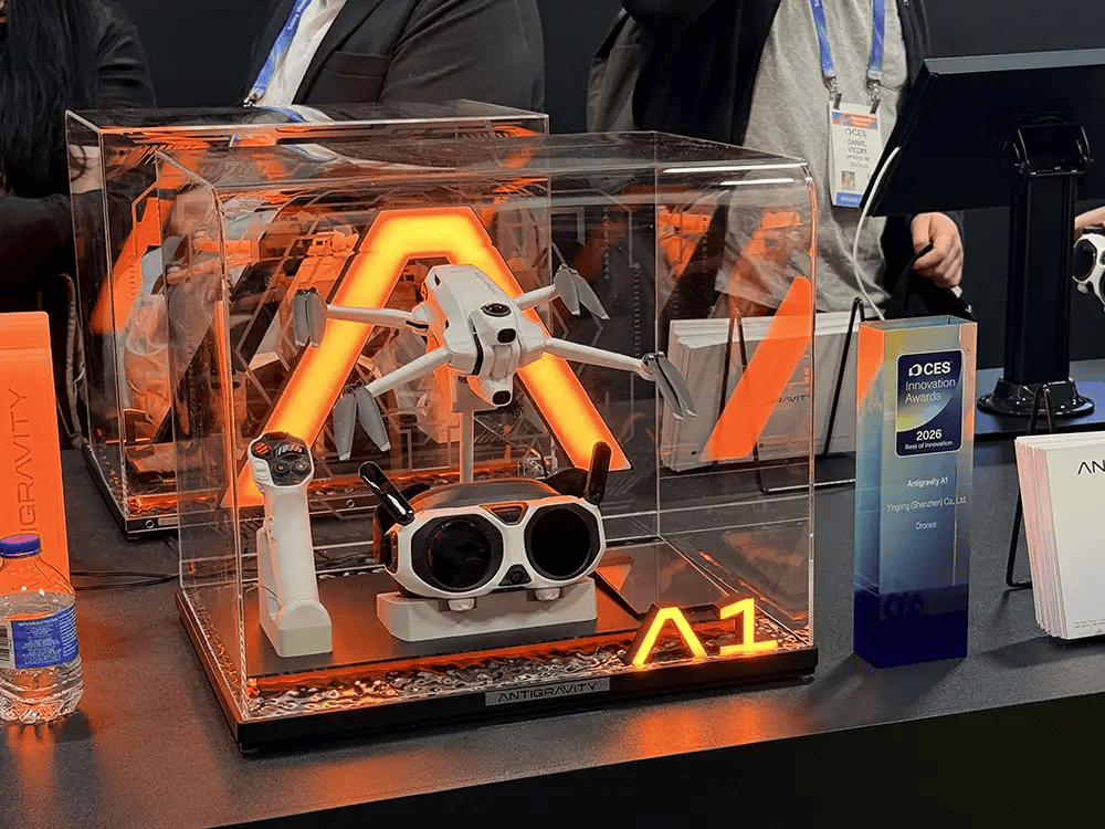 方向最火中企霸场机器人全明星乱斗暴走2万步逛CES2026：9大(图114)