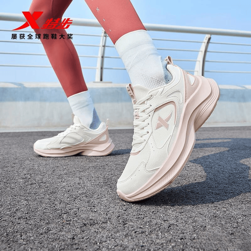 10款高性价比又舒适的跑步鞋！跑步鞋女哪